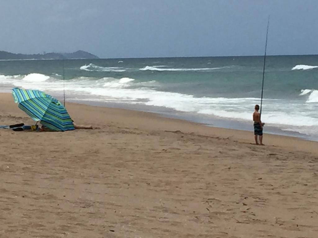 Cabanas Del Mar Amanzimtoti Bagian luar foto